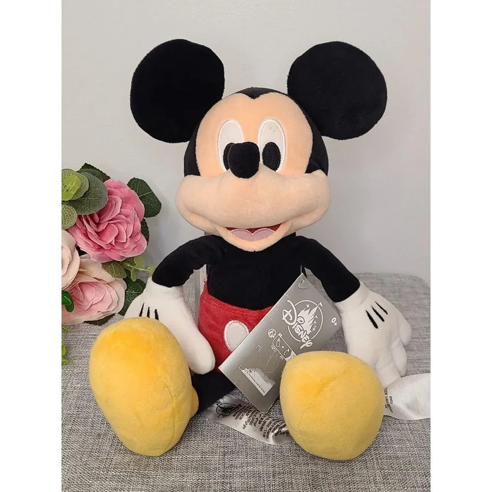 Disney Mickey Mouse & Friends Mickey Mouse Medium 17'' Plush‎